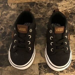 5t vans shoes